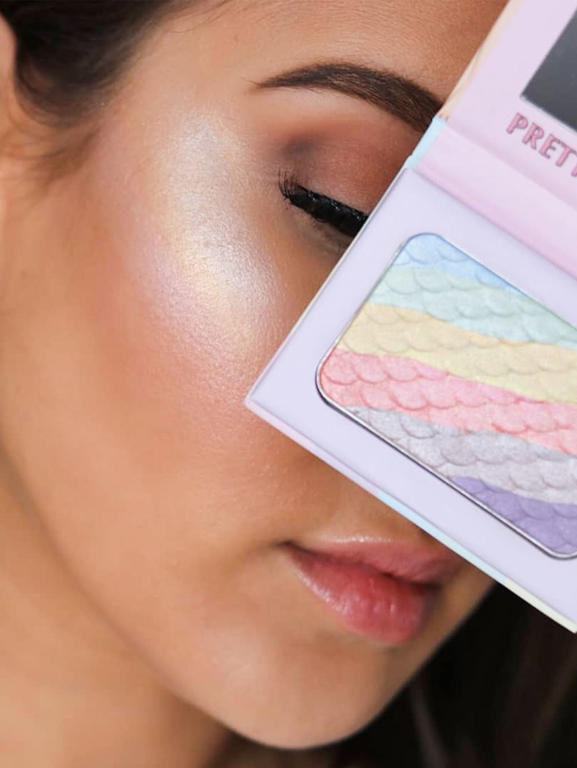 treat me SWEET POWDER BLUSH & PRETTY MERMAID RAINBOW HIGHLIGHTER & BEACH PLEASE! BRONZING & CONTOURING POWDER SET