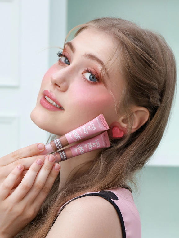 AMORE A PRIMA SPINTA Dewy Dazzle Blush